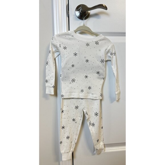 PETIT LEM Snowflake Print On Off-White Pajama Set Size 12 Months - Picture 2 of 4